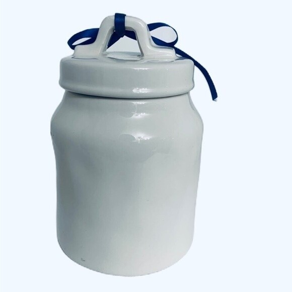 Rae Dunn Bear Canister - Picture 2 of 5